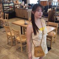 ราคา phone bag แบรนด์ DKNY สีเหลืองมัสตาร์ด ซับในหนังอัลคัลทาล่า สภาพ 95% ไม่มีชำรุดค่ะ (14530387541)