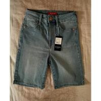 ราคา ยีนส์ยืดสัฟ้า Guess ไซส์ 24 ใหม่ป้ายห้อย ของแท้100% (22166915917)