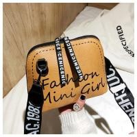 ราคา กระเป๋าสะพาย korea (fashion mini girl) (2104128838)