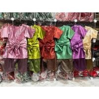 ราคา #ชุดไทยพี่หมื่น #ชุดไทยเด็กผู้ชาย #ชุดไทยโจงกระเบนผ้าพิมพ์ลายไทย #ชุดไทยเซ็ต 3 ชิ้น (24761129636)