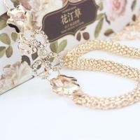 ราคา เข็มขัดออกงานสีทอง หัวเข็มขัดดอกไม้ประดับเพชร (6418920452)