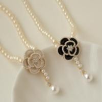 ราคา สร้อยคอโซ่ จี้ดอกคามิเลีย ประดับไข่มุก ขนาดเล็ก หรูหรา แฟชั่นฤดูร้อน สําหรับผู้หญิง 【สปอตสินค้า】 (23767922754)
