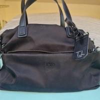 ราคา Trend กระเป๋าสะพาย ผู้หญิง สีดำ ผ้าไนลอน มือสอง สภาพดี ลดราคา (24353530158)