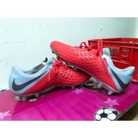 ราคา รองเท้าสตั๊ดNikeมือ2 ตัวท๊อป 42/265 #ส่งฟรี (1830816940)