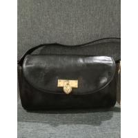 ราคา กระเป๋าคล้องไหล่ Lovcat Paris มือสอง (17697549024)