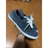 ราคา FILA สีกรม ไซร้ 41/26 มือสองของแท้ (27242770106)