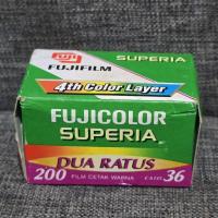 ราคา ฟิล์มม้วน Fujifilm superia 36 fujicolor (หมดอายุ 2006) (43421994245)