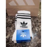 ราคา ถุงเท้า adidas ยาวครึ่งแข้ง สีขาว แบ่งขาย1คู่ ของแท้100%จากshop size S (27312493437)