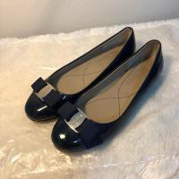 ราคา รองเท้าคัชชูส้นเตี้ยferragamo (27225887820)