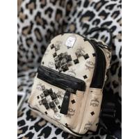 ราคา กระเป๋าเป้ MCM สีขาว-ครีม ขนาด 9x10x4.5" งานหนังแท้มือสอง (21418443045)