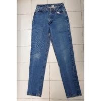 ราคา กางเกงยีนส์มือสองขายาว ยี่ห้อ jordache เอว28สะโพก40 ยาว43 (11170348816)