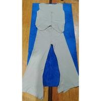 ราคา ชุดเซ็ท 2 ชิ้น สีเขียวตุ่น ผ้าไหมพรม (S-XL) งานป้าย T SHOP (มือ 2) (28655862757)