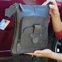 ราคา กระเป๋าสะพายข้างผู้ชายหนังวัวแท้ | กระเป๋าผู้ชายไม่ซ้ําใคร | กระเป๋าสะพายข้างผู้ชายหนังต้นฉบับ (9420063771)