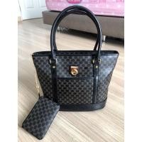 ราคา กระเป๋าทรงถือ World Polo มือสอง ของแท้% สภาพสวย (18049044255)