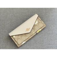 ราคา Coach กระเป๋าเงิน SLIM ENVELOPE WALLET สีน้ำตาลอ่อน ลายซีเดซี่ ฝาพับสีขาว (11533393851)