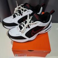 ราคา Nike Air Monarch ไซส์ 12US/11UK/46EU/30CM มือสองใส่ครั้งเดียว สภาพดีมาก (8180647812)