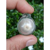 ราคา ลูกอมมณีนพรัตน์ หลวงปู่ดู่ วัดสะแก ปี 2527 (41313686393)