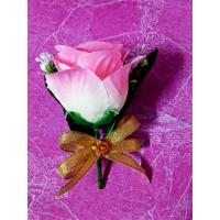 ราคา เข็มกลัดดอกกุหลาบติดเสื้อสีชมพูตกแต่ด้วยโบว์สีทอง (29992652798)