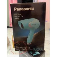 ราคา (สินค้ามือ1)panasonic ไดร์เป่าผม 1000w สีฟ้า ความแรงมี2ระดับ(ตำหนิแค่กล่อง) (24352147224)