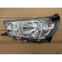 ราคา ไฟหน้ารีโว่ toyota revo ข้างซ้าย-ขวา ของแท้ 2019 (ราคาต่อข้าง) (27563852606)