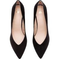 ราคา H&M รองเท้าส้นสูงสีดํา PRELOVED (10740996712)