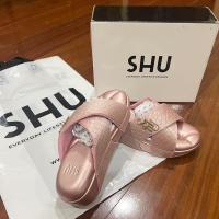 ราคา SOFA SHOSE ร้องเท้า SHU มือ1 (22466789880)