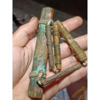 ราคา ตะกรุด คาดเอว เก่ามากครับ รอยจารอักขระเก่าๆ (25318826260)