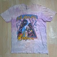 ราคา เสื้อวงมือสอง DEF LEPPARD size L มัดย้อม (43300586693)