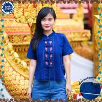 ราคา (จันทร์ดีหม้อห้อม) เสื้อหม้อห้อมคอจีนเข้ารูปปักลาย(2โทนสี) (4004985949)