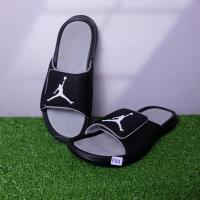 ราคา (41/26 cm) รองเท้าแตะผู้ชาย Nike jordan สภาพสวยๆ มือ2ของแท้ (28028086686)