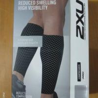 ราคา 2xu reflect compression calf guards ของแท้ 100% (7617087375)