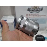 ราคา Olympus Lens 40-150 mm. F4-5.6 R สภาพนางฟ้า 99% ใหม่เหมือนมือ1 ไม่มีรอยตำหนิ ใช้งานได้ปกติ ครบกล่องแถมฟิวเตอร์ อดีดประก (13352633627)