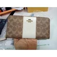 ราคา กระเป๋าสตางค์coach มือสอง แท้100% (8257406193)