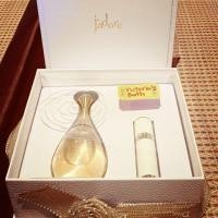 ราคา น้ำหอม Dior Jadore Limited Edition ของแท้ 100% แพคคู่ ขนาด 100 ml. .พร้อมขวดพกพา ขนาด 7.5 ml. ลดไปเลย 30% (4751782374)