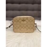 ราคา ส่งต่อ Coach Camera สภาพสวย แท้100% (26838348467)