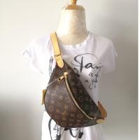 ราคา กระเป๋าคาดอก คาดเอว LVลายโมโนกรม สายคาดสีครีม (3951332098)