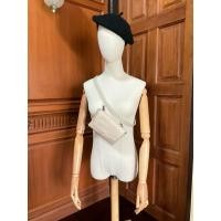 ราคา กระเป๋าคาดอกได้ คาดเอวได้ สีครีม หนัง PU มือสอง พร้อมส่ง (26671248940)