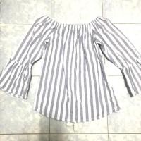 ราคา เสื้อเปิดไหล่ลายทาง (1035180350)