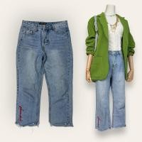 ราคา KRISTHAYA jeans กางเกงยีนส์ฟอก ขากระบอกผ้าไม่ยืด เอวกลางใส่ออกมาขาเหนือข้อเท้า ปักปลายขา เกร๋ๆค่ะ (24666859728)