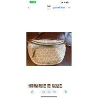 ราคา กระเป๋าคาดอกแบนรนด์แท้MK (40207420504)