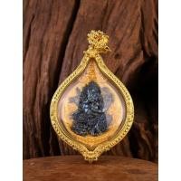 ราคา #พระพิฆเนศ รุ่น #พระพิฆเนศสุขสบาย ปี 2561 ️เนื้อทองระฆังองค์บรอนซ์พราวรุ้งบรรจุกริ่ง (+) เลี่ยมกรอบบรอนซ์ชุบทองคำ (41058934329)