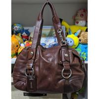 ราคา (ส่งฟรี) กระเป๋าหนังแท้ แบรนด์ DKNY (4459112030)