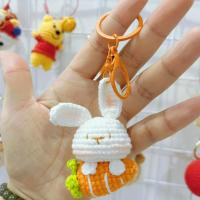 ราคา สินค้าใหม่พร้อมสต็อกผลิตภัณฑ์สําเร็จรูปแฮนด์เมดขนสัตว์โครเชต์กระต่ายน่ารักแครอทกระต่ายจี้กระเป๋าจี้ ทําเอง พวงกุญแจ20250926 (42171543965)