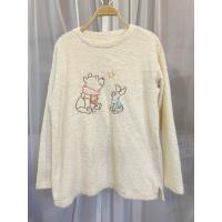 ราคา เสื้อสเวตเตอร์ลายหมีพูห์และพิกเล็ต เสื้อสเวตเตอร์ตัวนี้เป็นเสื้อกันหนาวผ้าฟลีซลาย Winnie the Pooh สภาพใหม่ รหัส176 (45950163013)