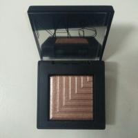 ราคา Nars Dual Intensity Eyeshadow Himalia สีชมพูลูกพีชโปร่งใส (660143480)