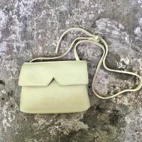 ราคา Preloved Miniso กระเป๋าสะพาย/กระเป๋าสะพาย Miniso Sage Green (28228636313)