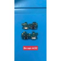 ราคา แท่นชาร์จ Samsung Galaxy M32 (27389333491)