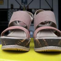 ราคา รองเท้าส้นเตารีด Brand Kenneth cole (7901932932)