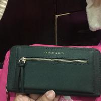 ราคา กระเป๋าสตางค์ยี่ห้อ charles & keith (2013020918)