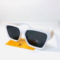 ราคา แว่นตากันแดด LV แว่นตาหลุยส์ แว่นตาแฟชั่น (2324532679)